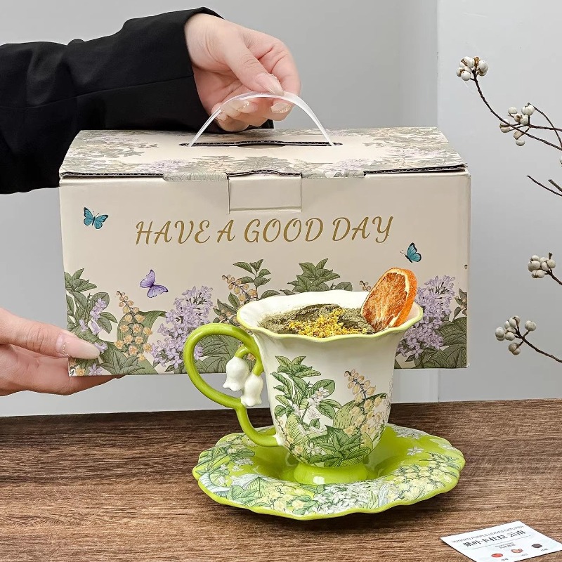Lily of the valley blooming af - огляд і ціна Chamomile Tea