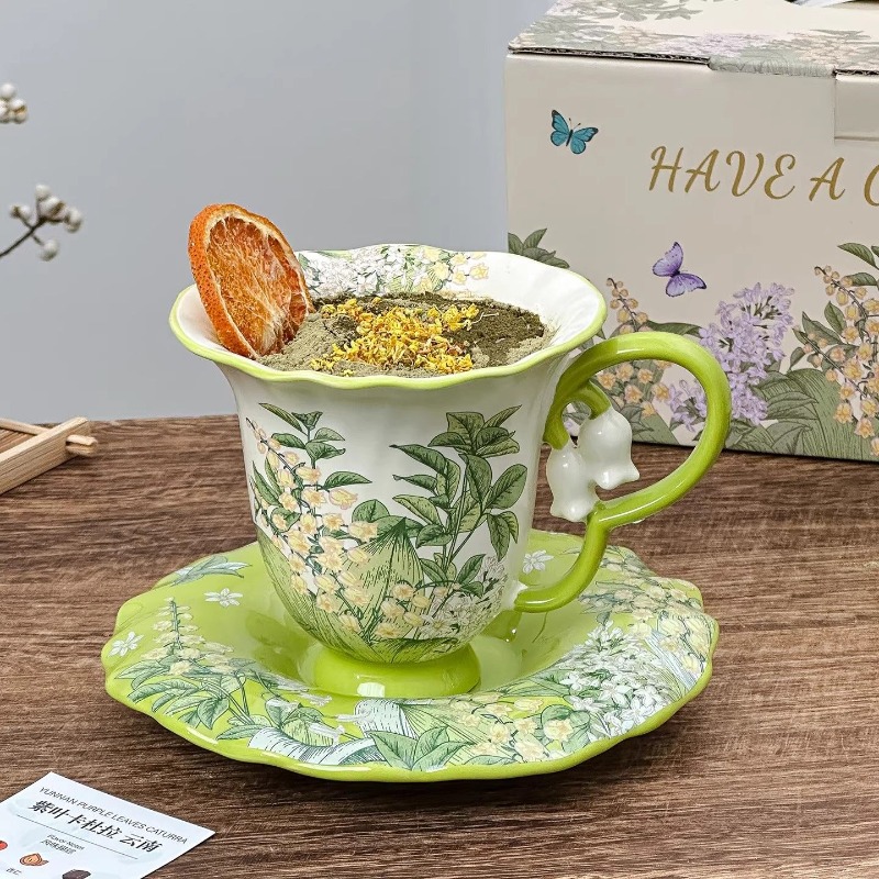 Lily of the valley blooming af - огляд і ціна Chamomile Tea